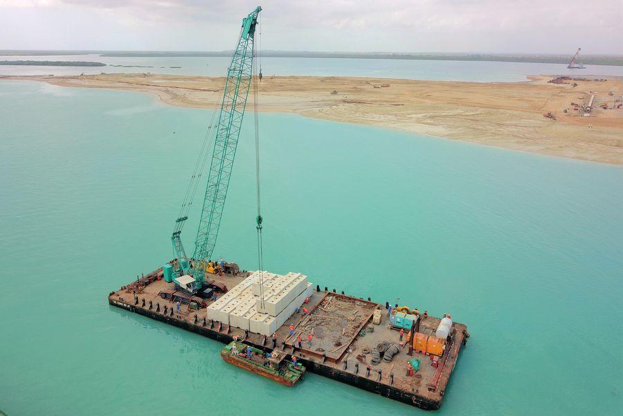 Photo taken on Dec 9, 2020, shows a port undergoing construction in Lamu County, Kenya. Source: http://www.xinhuanet.com/english/2021-04/12/c_139875733.htm