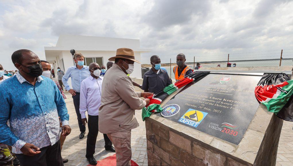 President Uhuru Kenyatta commissions Lamu Port, May 20, 2021. Source: https://africa.cgtn.com/2021/05/20/president-uhuru-kenyatta-commissions-kenyas-lamu-port/