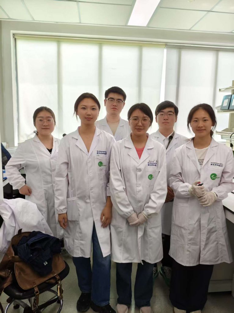 Group Photo.jpg.1